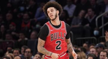Bulls’ Lonzo Ball to miss rest of season because of knee injury