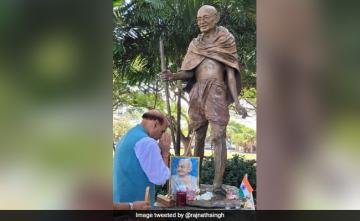 Defence Minister Rajnath Singh Pays Tribute To Mahatma Gandhi In Hawaii