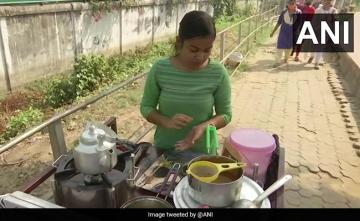 Inspired By "MBA Chaiwala", Bihar Economics Graduate Runs Tea Stall