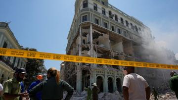 Strong blast at Havana hotel kills 8 people, injures 40