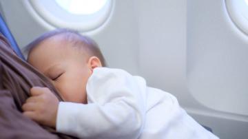 How to Navigate Air Travel When You're Breastfeeding