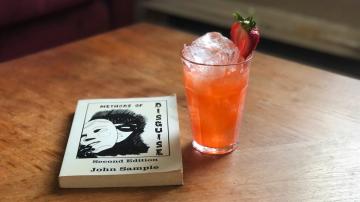 Get 'Girl Drink Drunk' With a Strawberry Daiquiri
