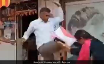 Lawyer Kicked, Slapped On Road In Karnataka. No One Comes To Help Her