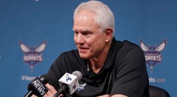 Hornets GM Mitch Kupchak signs multi-year contract extension