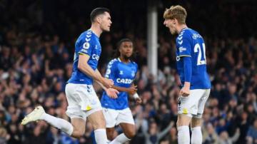 Everton 3-2 Crystal Palace: Dominic Calvert-Lewin winner preserves Toffees' Premier League status