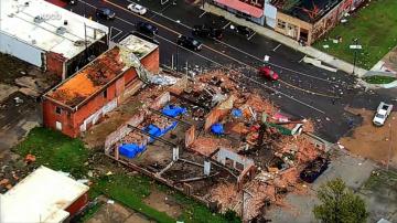 Tornado strikes northern Michigan; damage yet unknown