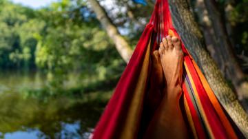 You Should Know How to Hang a Hammock