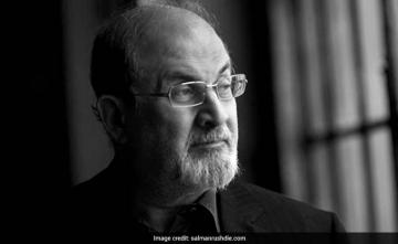 Author Salman Rushdie Leads Queen Elizabeth's Birthday Honours List