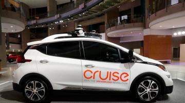 California regulators approve state's 1st robotic taxi fleet