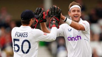 England v New Zealand: Hosts keep victory hopes alive at Trent Bridge