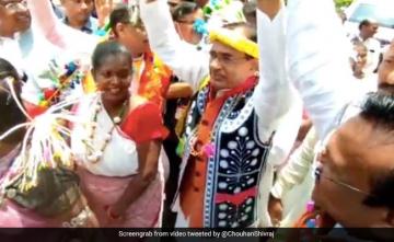 Watch: Shivraj Chouhan Celebrates BJP's Presidential Pick With A Dance