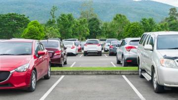 16 Unbreakable Rules of Parking Lot Etiquette, According to Lifehacker Readers