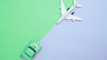 How to Decide Whether It's Cheaper to Drive or Fly This Summer