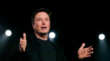 Reports: Musk demands months for trial prep in Twitter suit