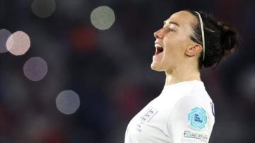 Euro 2022: England defender Lucy Bronze's inspiring letter to herself