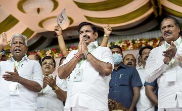 AIADMK Headquarters Reopened After 10 Days, Keys Handed Over To Team EPS