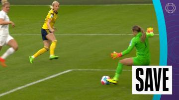 Euro 2022: Mary Earps' 'sensational' save denies Sweden in first minute