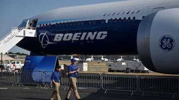 2,500 Boeing workers approve contract after averting strike