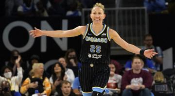 Sky posts record rout of Liberty to force Game 3 in WNBA playoffs