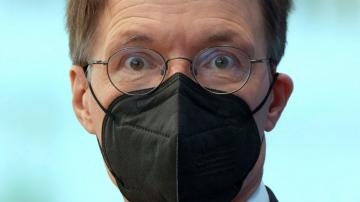 Germany plans to drop mask-wearing mandate on planes