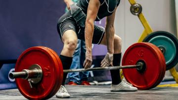 How (and Why) to 'Pull the Slack Out of the Bar' When You Deadlift