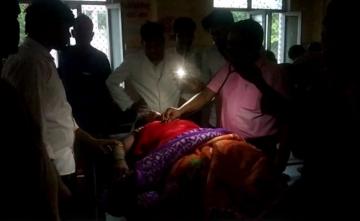 Video: Facing Power Cut, UP Doctors Treat Patients Using Mobile Torch