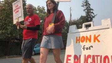 Seattle teacher strike persists, no classes Monday