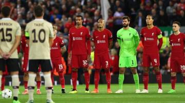 Liverpool & EFL: Tributes paid to Queen Elizabeth II as professional football resumes