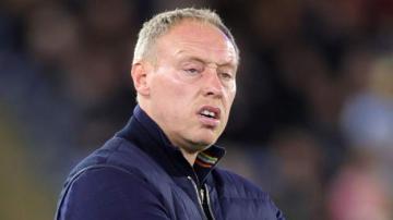 Steve Cooper: Nottingham Forest manager signs new deal until 2025