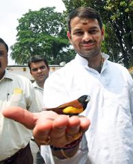 Lalu Yadav's Son Tej Pratap Quits Meeting In A Sulk, Slams Party Leader