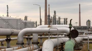 Leak detected in pipeline that brings Russian oil to Germany
