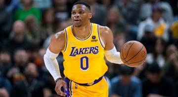 Westbrook injures hamstring in Lakers’ pre-season finale