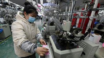 Chinese manufacturing weakens, adding to economic pressure