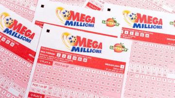 Don't Be Fooled by These Powerball and Mega Millions Scams