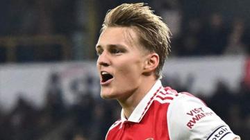 Wolves 0-2 Arsenal: Martin Odegaard double puts Gunners five points clear at the top