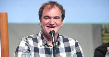 Quentin Tarantino shares a detail about his final film (5 GIFs)