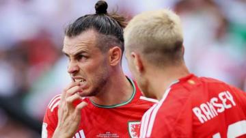 World Cup 2022: Wales 0-2 Iran - Magic moments run out for Bale and Ramsey