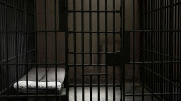 Former correctional officer sentenced after assisting white supremacist assault: DOJ