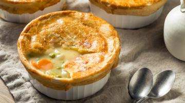 Make the Best Lazy Chicken Pot Pie From a Can of Soup