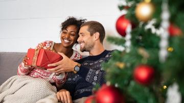 9 of the Best Gifts for Your First Christmas Together