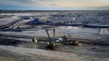 Report: World's coal use creeps to new high in 2022
