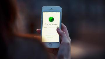 Don't Remove a Stolen iPhone From Your Apple ID (Do This Instead)