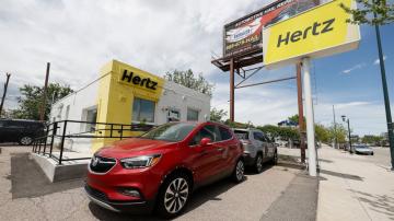US probing reports that Hertz rented cars with open recalls