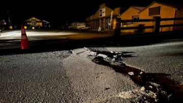 California town a 'total mess' following 6.4-magnitude earthquake