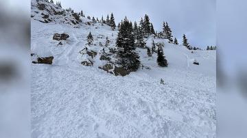 44-year-old man killed in avalanche in Colorado