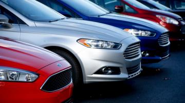 Supply chain woes caused US auto sales to fall 8% last year