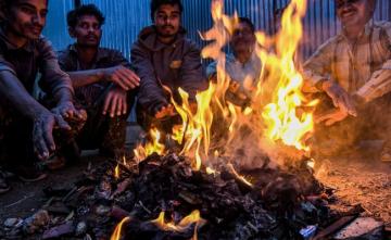 Delhi Cold Wave To Recede After Tomorrow, 4-6 Degrees Up By Weekend