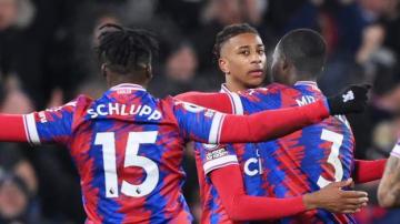 Crystal Palace 1-1 Manchester United: Michael Olise scores late equaliser as United miss chance to go second