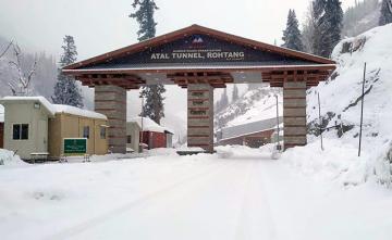 278 Roads Closed Across Himachal Pradesh After Fresh Snowfall, Rain