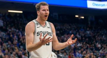 Report: Raptors-Spurs discussing trade that would bring Poeltl back to Toronto